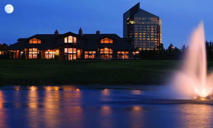 Acme Condominio | 2 Bedroom Condo Golf Course Views 5166