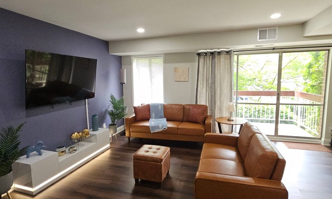 Columbia Condominio | 2 Bedroom Condo in Central Columbia