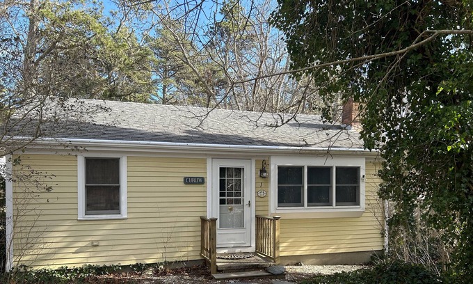 Orleans Cabaña | Curlew Cottage in South Orleans