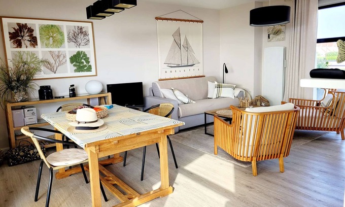 Wimereux Casa | 2-Bedroom Duplex with 2 Terraces and Parking in Wimereux