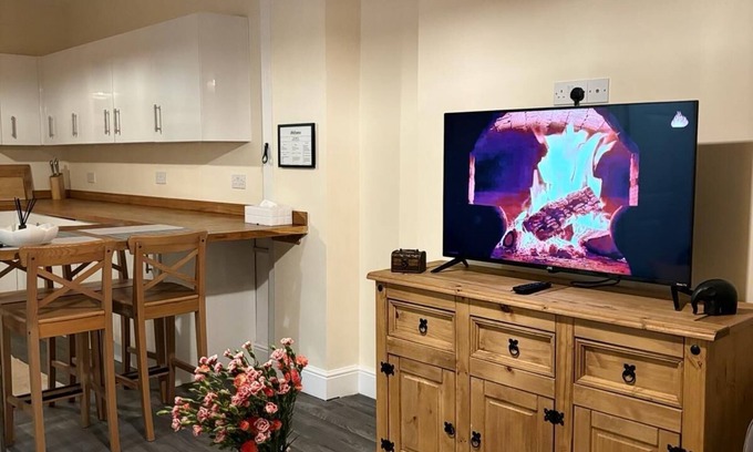 Penarth Apartamento | 2-bedroom flat walking distance to Cardiff Bay Penarth Town Centre and Marina.