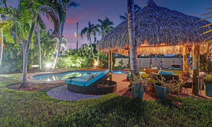 Garden Isles Casa | 2 bedroom home with private pool and tiki hut