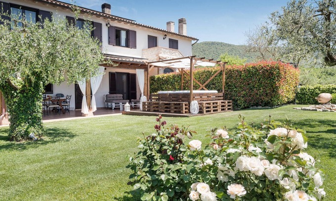 Massa Martana Casa | Preciosa casa de 2 dormitorios en Massa.