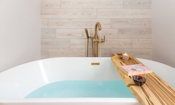 The Galena Territory Casa | 2 Bedroom Townhouse w/Soaking Tub + Rain Shower