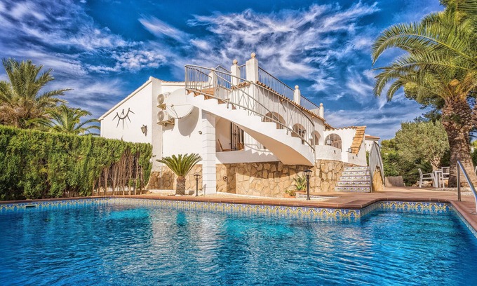 Media Luna Villa | Villa de 2 dormitorios en jardines paisajísticos