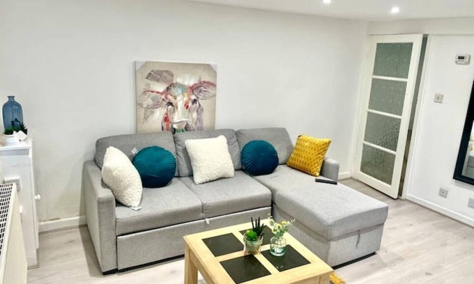 Curdworth Apartamento | 2 bedrooms haven near NEC, Airport