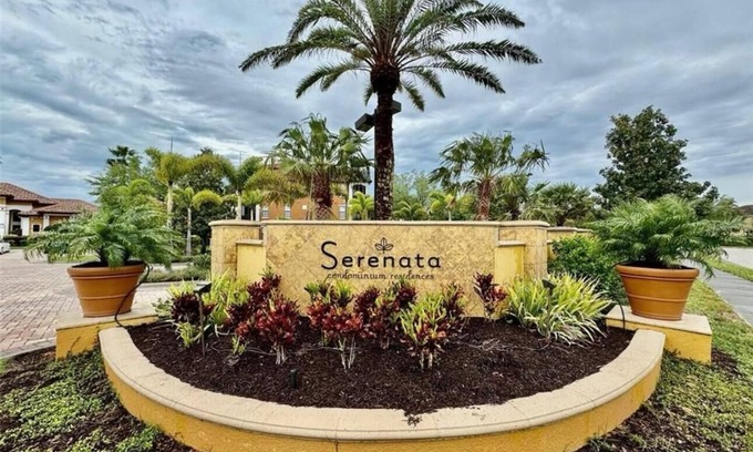 Sarasota Condominio | 2 Beds/2 Baths - Fully renovated/luxury condo - very convenient location