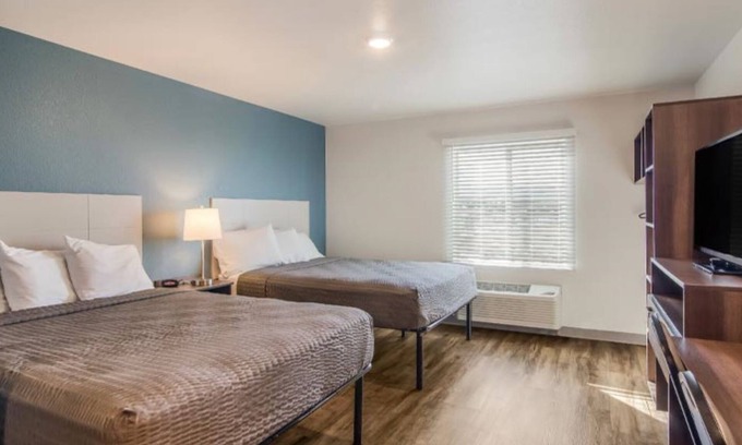 Dupont Casa | 2 Convenient Rooms w/ Fully Equipped Kitchen and Living Room | Near Downtown