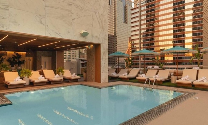 Financial District Hotel | 2 Convenient Units, Near Hollywood Walk Of Fame, Dodger Stadium and Crypto Arena