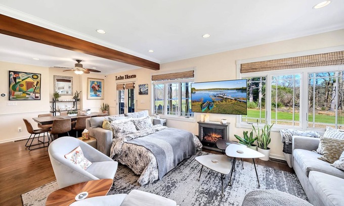 Highland Lake Apartamento | 2 Lake Cabins Pool+hottub Game Room 23acs