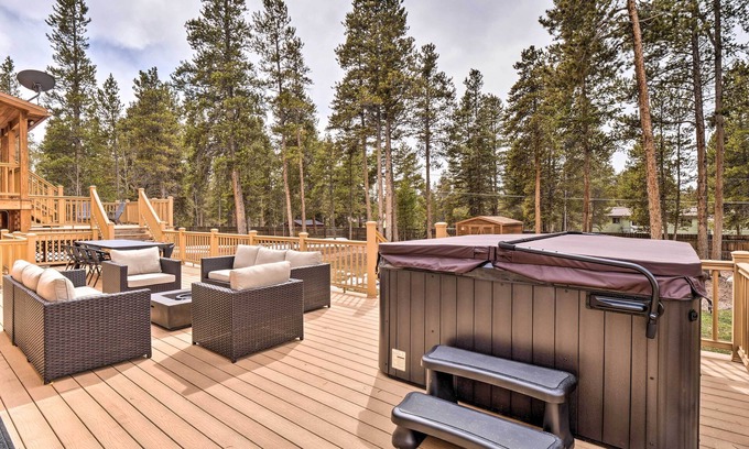 Leadville North Casa | 2 Mi to Dtwn: Leadville Haven w/ 2 Furnished Decks