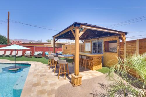 Lake Havasu City Casa | 2 Mi to Lake Havasu Home with Patio and Pool