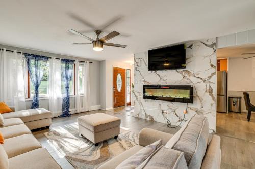 Waterbury Casa | 2 Mi to Town Home with Patio and Yard in Waterbury!