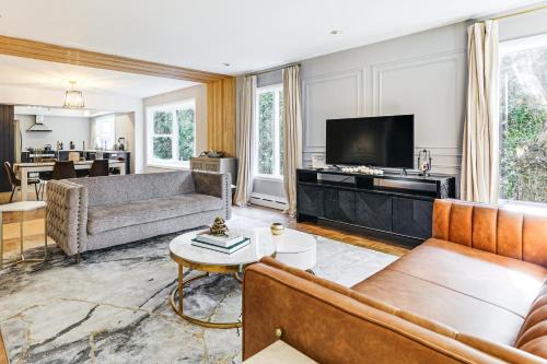 New London Casa | 2 Mi to USCG Academy! Convenient New London Home