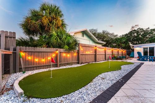 Port St. Joe Casa | 2 Min Walk to Beach Putting Green MIL Suite