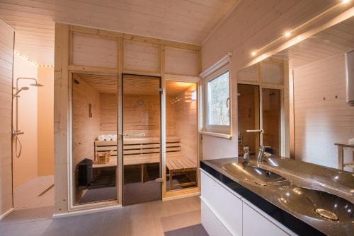 Ruhla Casa | 2 Personen mit Sauna F3H7