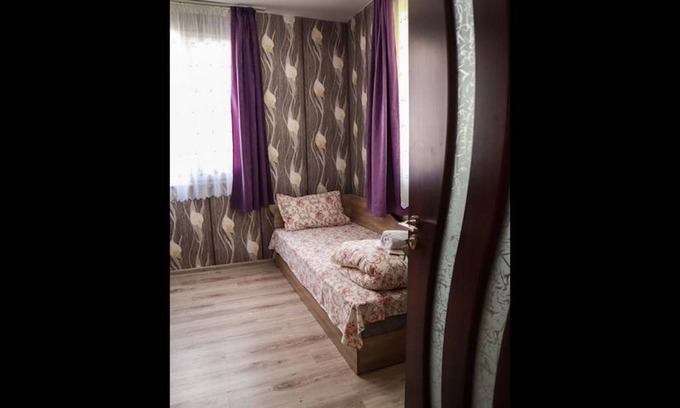 Kamena Casa | Bungalow para 2 personas en zona preciosa y familiar