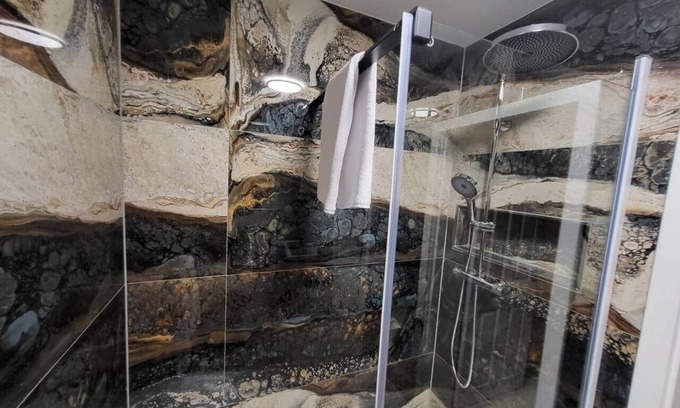 Berenbostel Apartamento | 2-room apartment with balcony for families & fitters No2