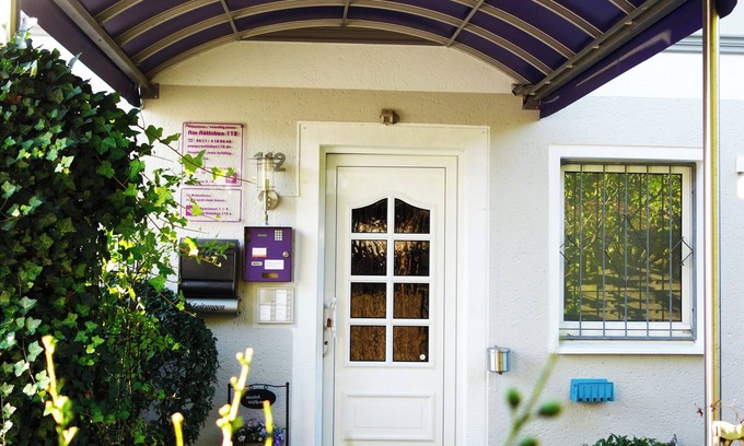 Unterrath Apartamento | Feria de 2 habitaciones o Apartamento cerca del aeropuerto