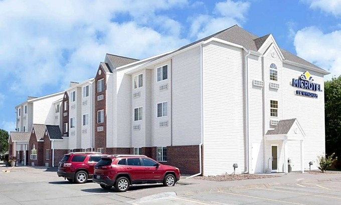 Kearney Hotel | Hotel de 2 estrellas ∙ Microtel Inn & Suites - Kearney