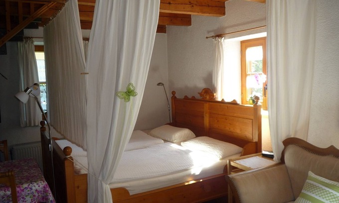 Funfstetten Apartamento | Casa de vacaciones orgánica de 2 ** estrellas en la tienda de sauce - relájate y disfruta