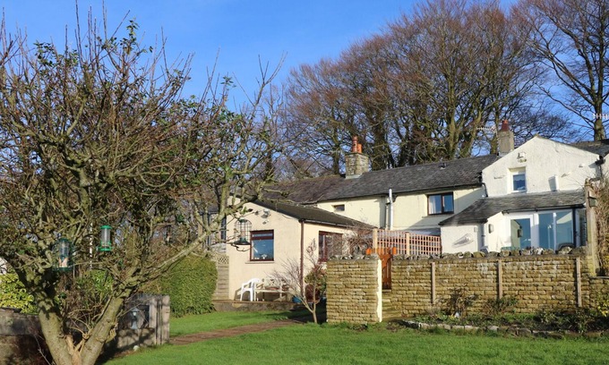 Ingleton Cabaña | 2 Storrs Cottages