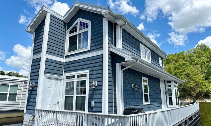 Sloans Valley Alquiler De Eote | 2 Story Stationary- Lee’s Ford Marina