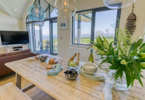 Moelfre Casa | 2 Trem Y Mor