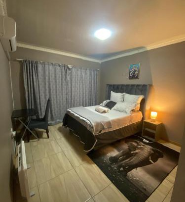 Kimberley Apartamento | 20 Ernest self catering