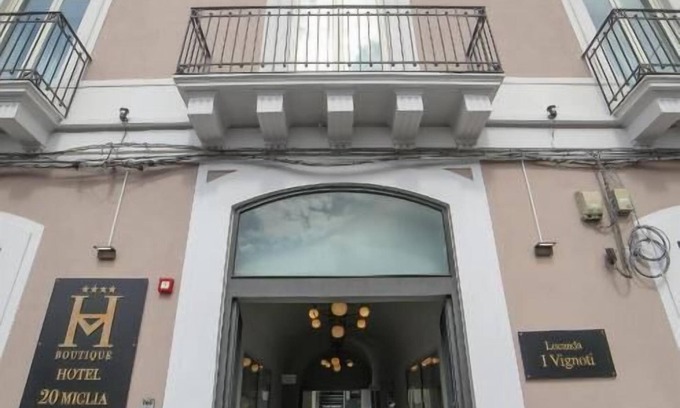 Old Town Hotel | 20 MIGLIA BOUTIQUE HOTEL