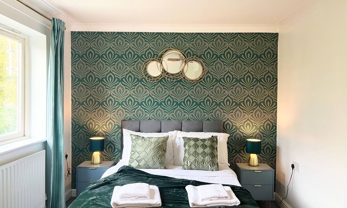Evelyn Casa | 20% Off on Weekly Stays2 Bed House in 4 Clayton Drive Familybusinessleisure