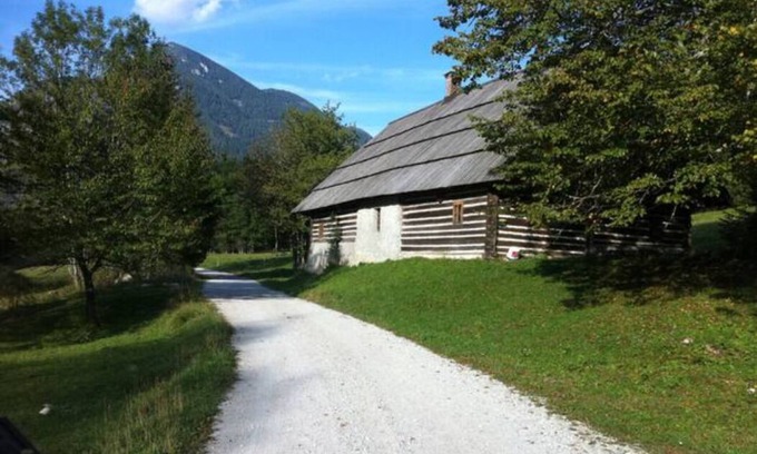 Zell Otro | 200 year old Koschuta farmhouse