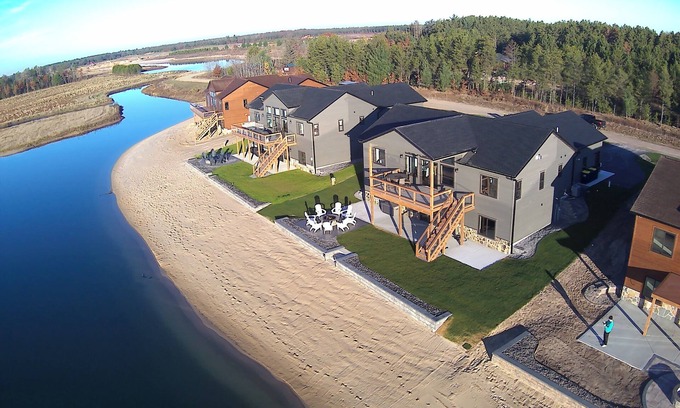 New Lisbon Casa | 2025 Special! Private Beach; Garage Bar; Near WI Dells; King Beds, Massage Chair