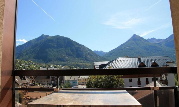 Briancon Apartamento | A 20m de las pistas de esquí, 4.o piso, balcón, local para esquís, 30m², Serre Chevalier