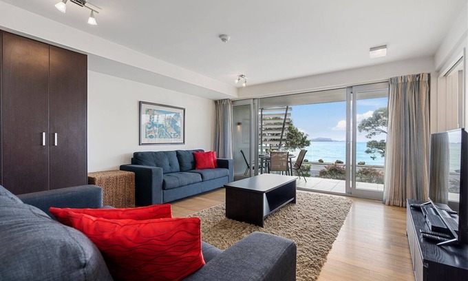 Paihia Cabaña | 216 SERENITY AT SEA SPRAY - PAIHIA HOLIDAY APARTMENT in Paihia