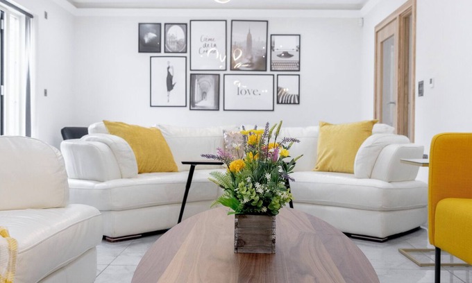 Welford Casa | 22b: Brand new 5 Bed 4 Bath Detached House