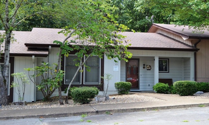 Hot Springs Village Casa | 23 de julio Tribunales de Guadalajara Casa de pueblo Capacidad para 4