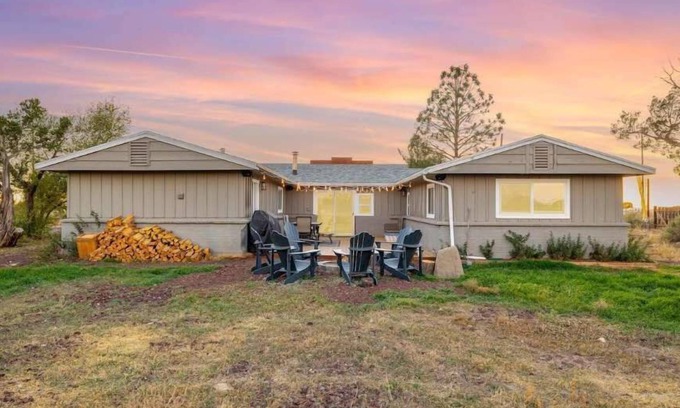 Valle Casa | Historic Luxury Retreat near Grand Canyon