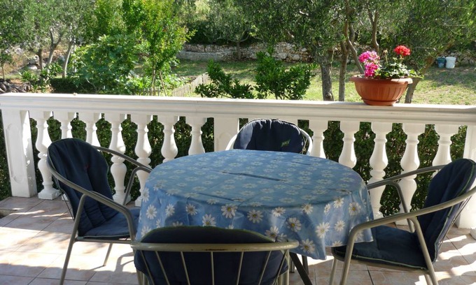 Zivogosce Apartamento | 26 m² Apartamento ∙ 1 habitación ∙ 4 huéspedes