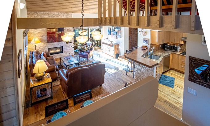 Elkhorn Village Casa | 2BD Fairway Nine Golf Condo + FREE Resort Amenities