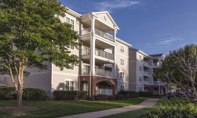 Pennington Bend Complejo | 2BD/Nashville - Pool, Gym, Kitchen, Jet Tub, WiFi!