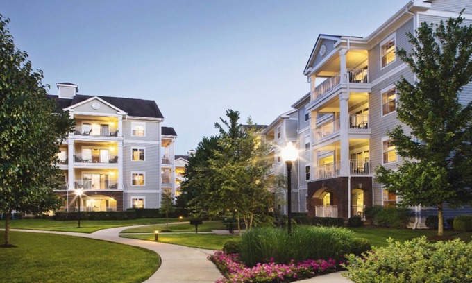 Pennington Bend Complejo | 2BD/Nashville - Pool, Gym, Kitchen, Jet Tub, WiFi!