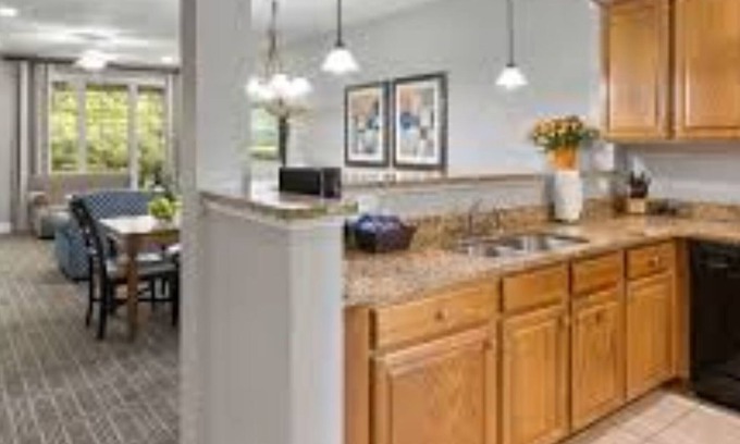 Santee Complejo | 2Bed/2Bath Deluxe at Lake Marion!