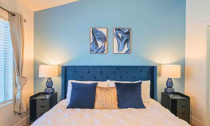 Desert View Village Condominio | 2BR⁜North Scottsdale Near Golf & Spa⁜Pool and Gym