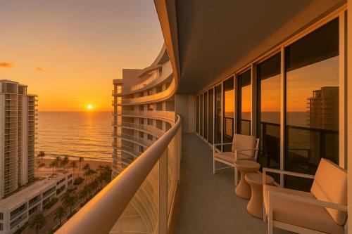 Central Beach Apartamento | 2BR W Resort, Birds eye view of it all, Professionally Designed