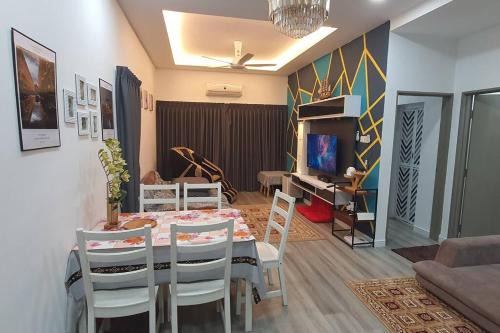 Taman OUG Apartamento | 2BR3B Cozy near Sri Petaling Bukit Jalil Stadium