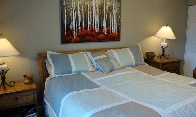 Cedar Condominio | 2King Master Suites, Walk to golf, Outside heated pool