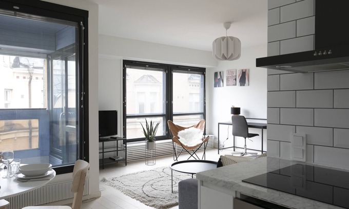 Kluuvi Apartamento | 2ndhomes Modern 1BR Apartment w Balcony