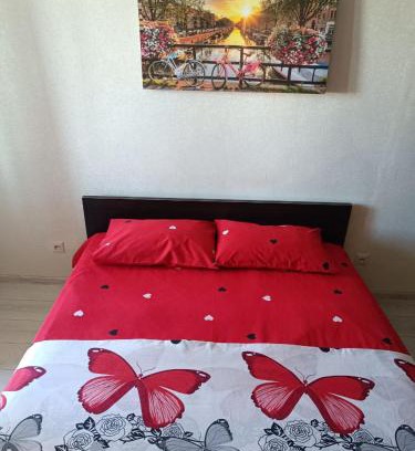 Chornomorsk Apartamento | 3-кімнатна квартира в центрі