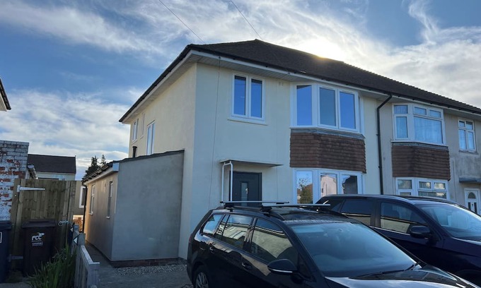 Gosport Apartamento | 3-4 BR house | Home from home | front+rear parking